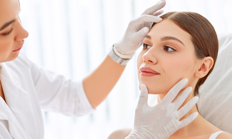 Oculoplastic & Aesthetic Service